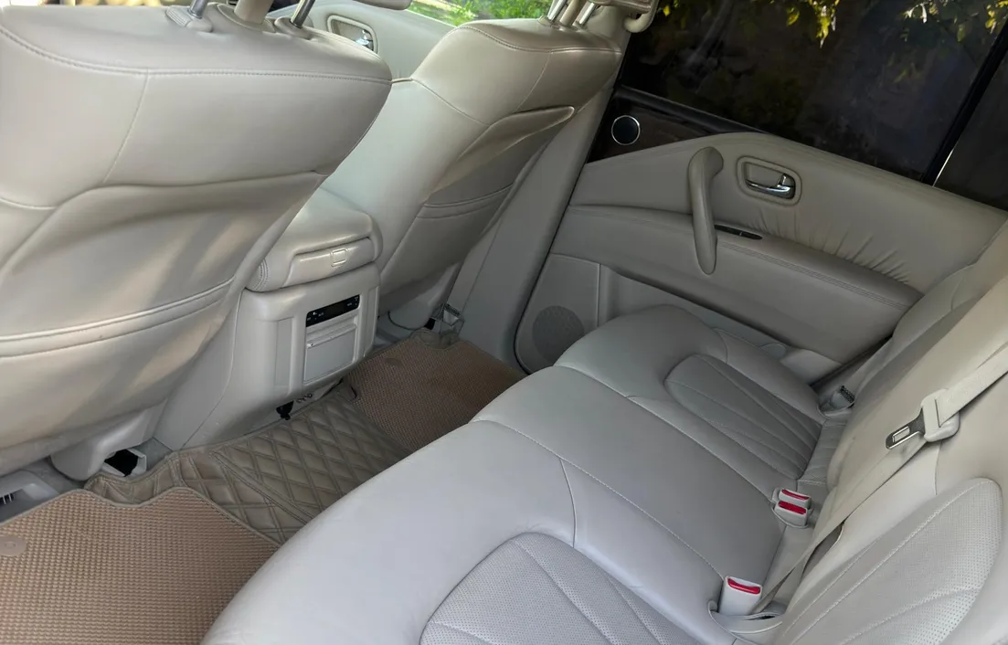 Infiniti QX80 2013