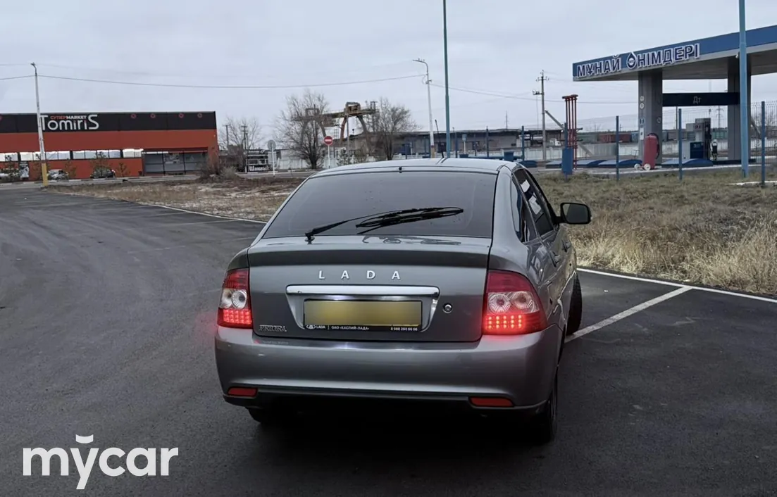 LADA Priora 2011