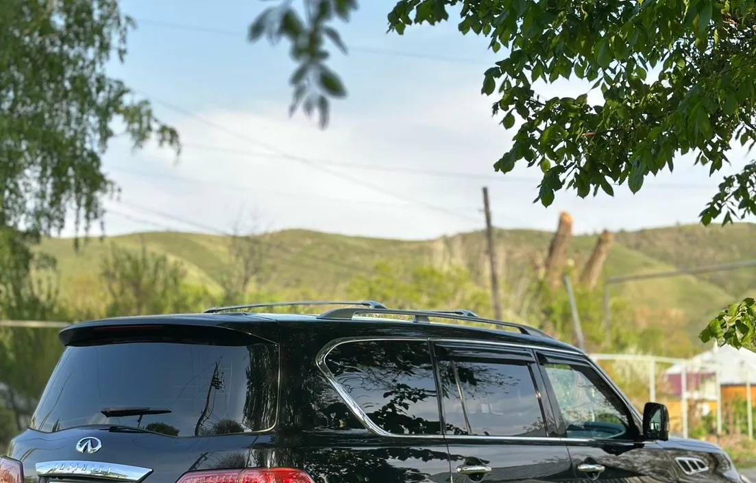 Infiniti QX80 2013