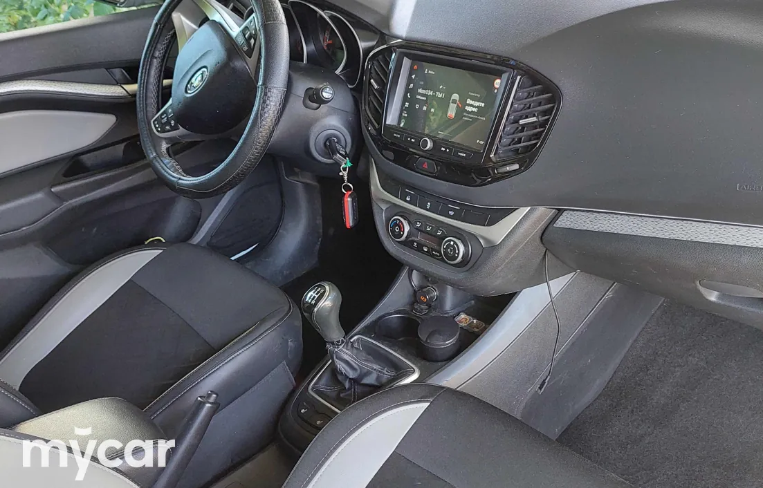 LADA Vesta SW Cross 2022