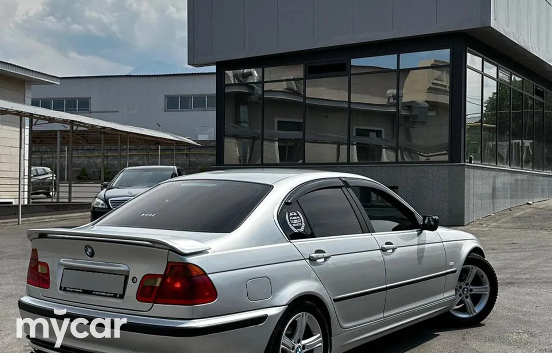 BMW 3 серия 2000