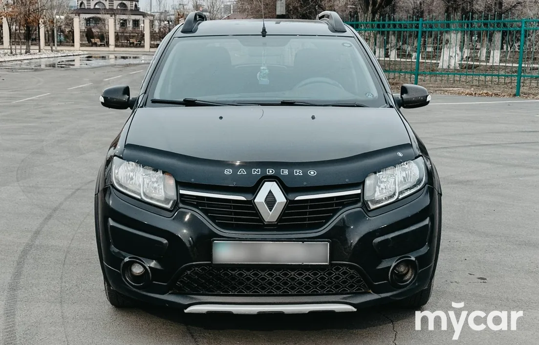 Renault Sandero 2015