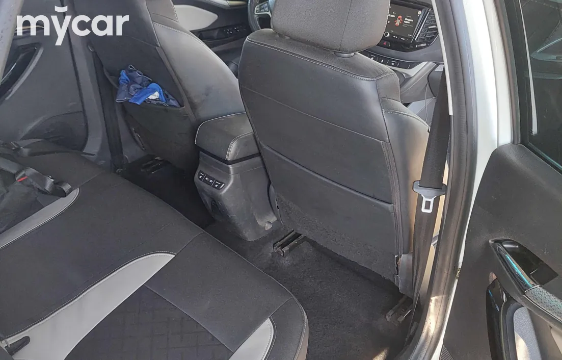 LADA Vesta SW Cross 2022