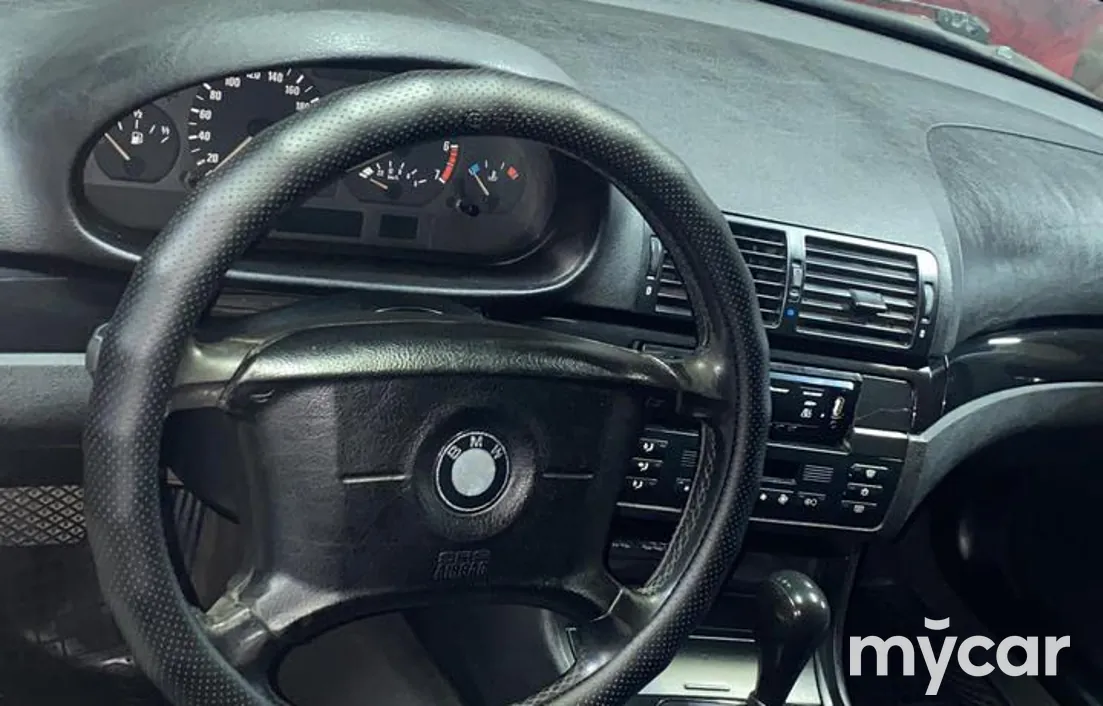 BMW 3 серия 2000