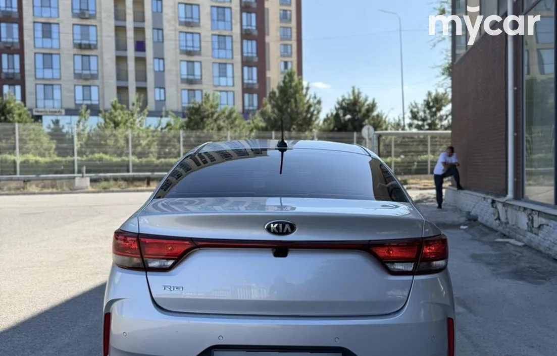 Kia Rio 2021