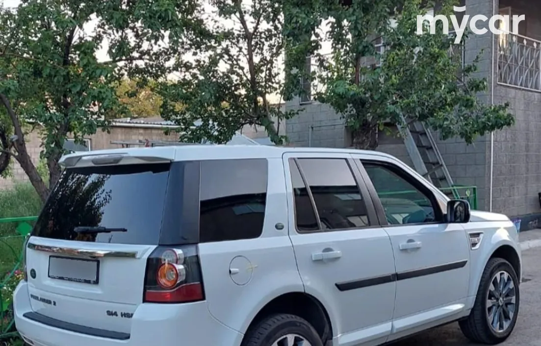 Land Rover Freelander 2013
