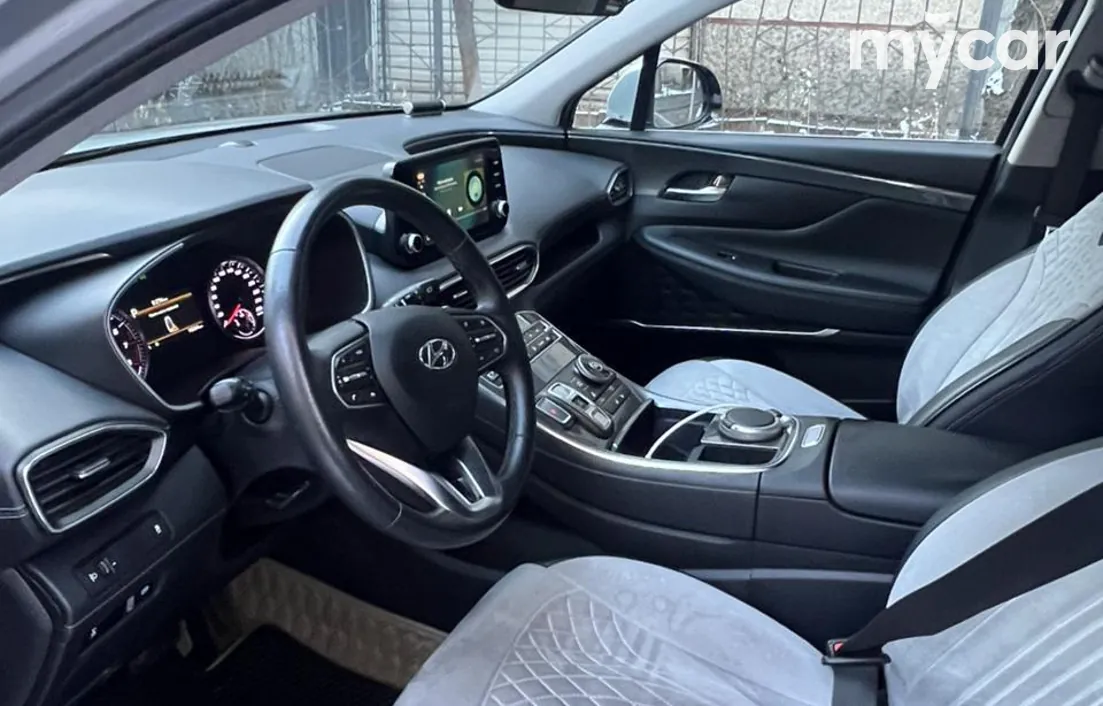 Hyundai Santa Fe 2022