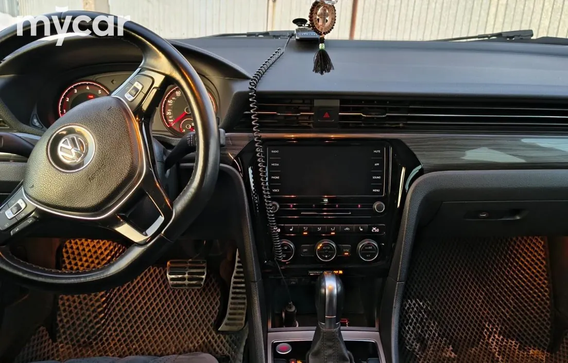 Volkswagen Passat (North America) 2020