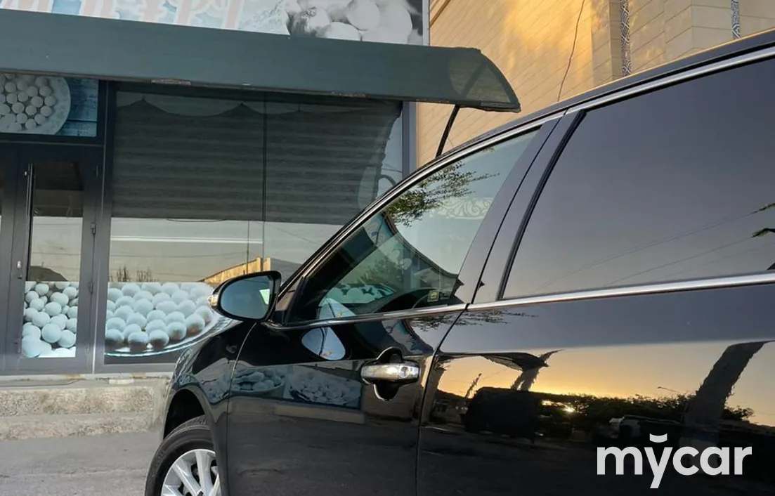 Toyota Camry 2011