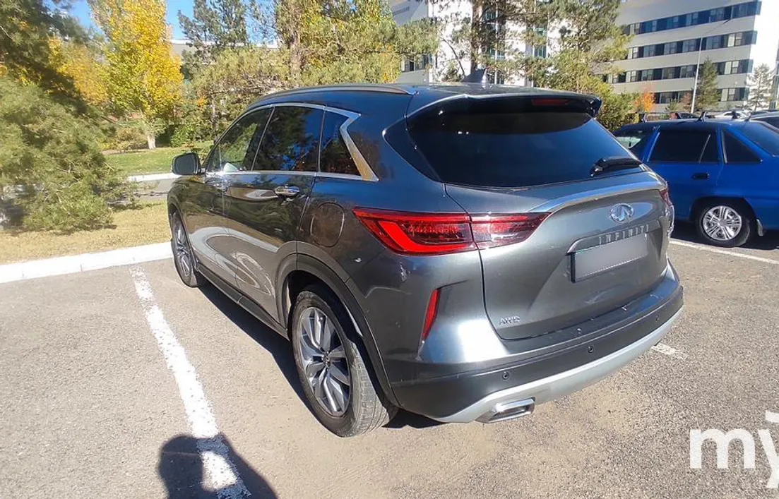 Infiniti QX50 2021