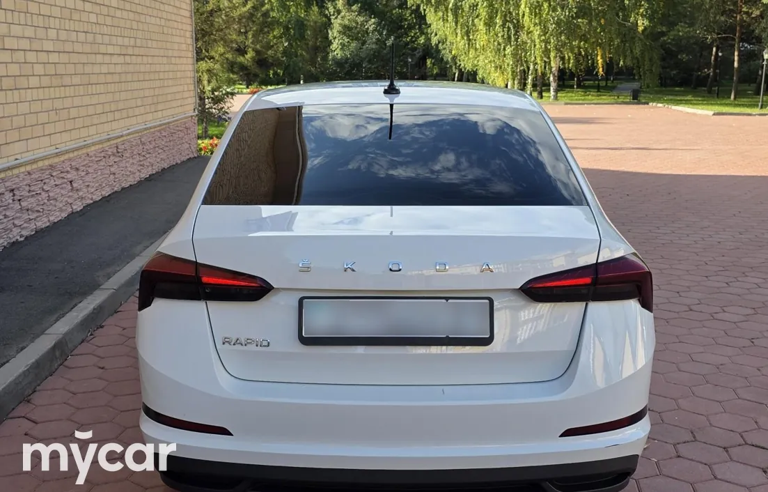 Skoda Rapid 2021