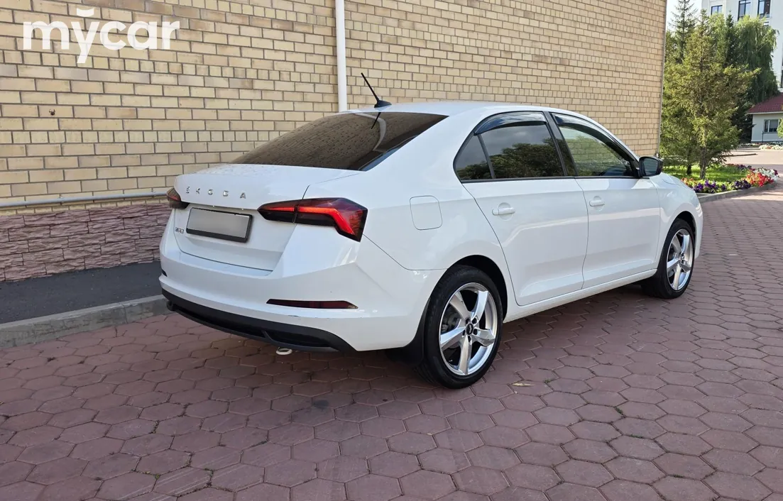 Skoda Rapid 2021