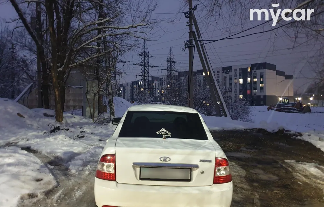 LADA Priora 2013