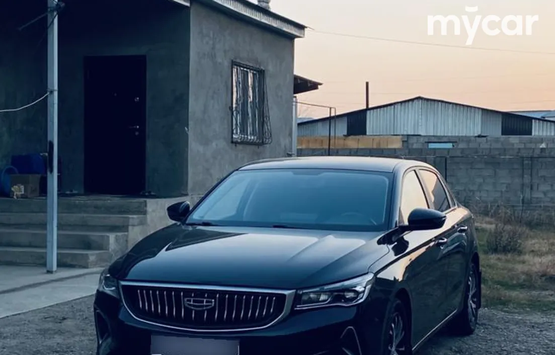 Geely Emgrand 2023