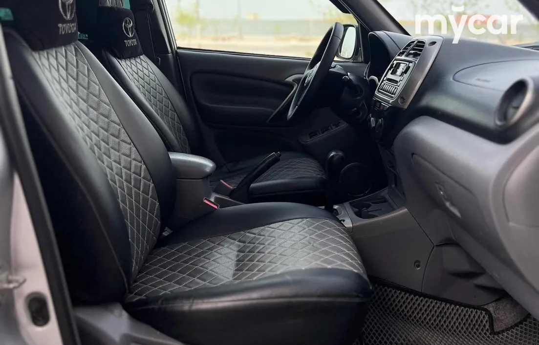 Toyota RAV4 2001