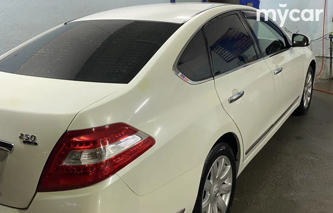 Nissan Teana 2011