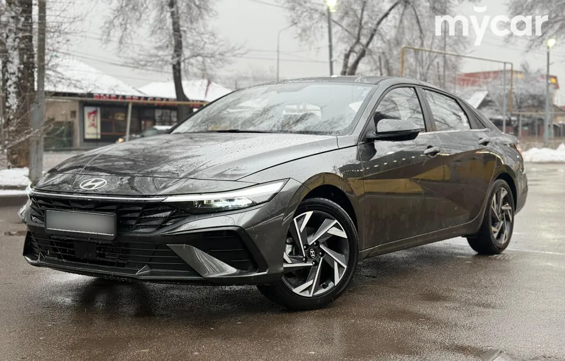 Hyundai Elantra 2025