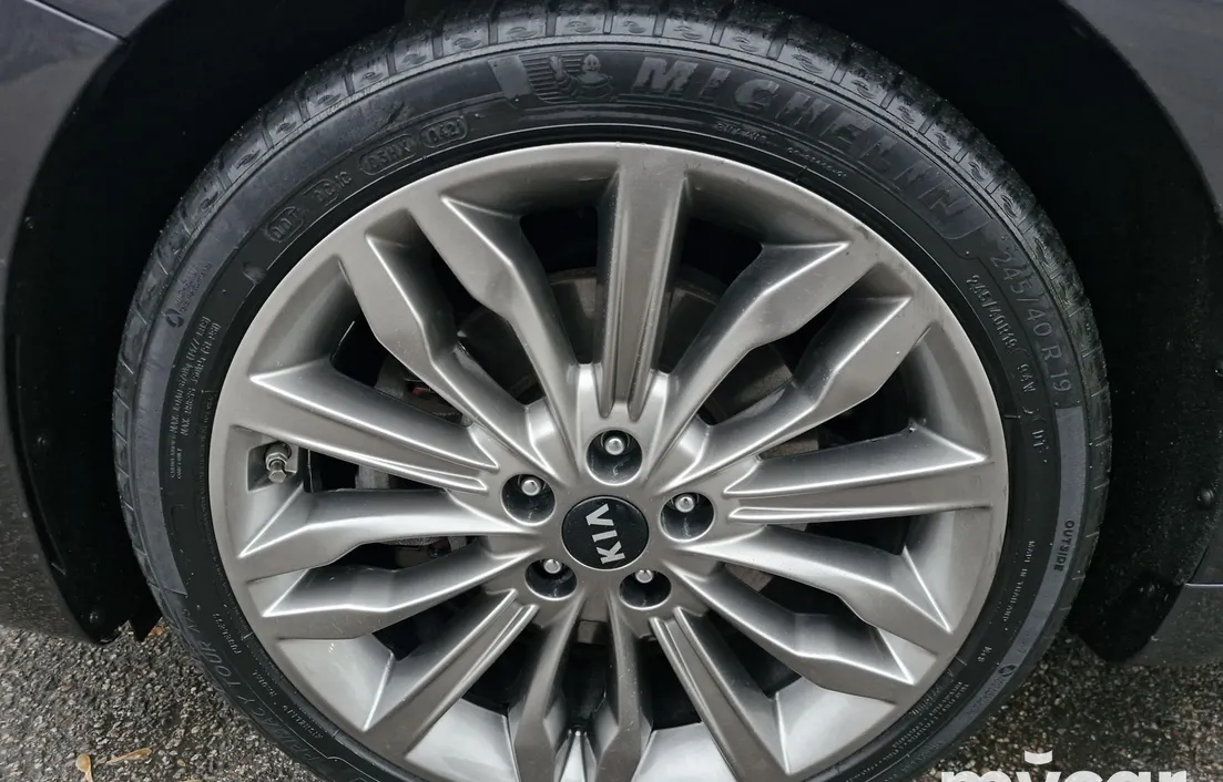 Kia K7 2019