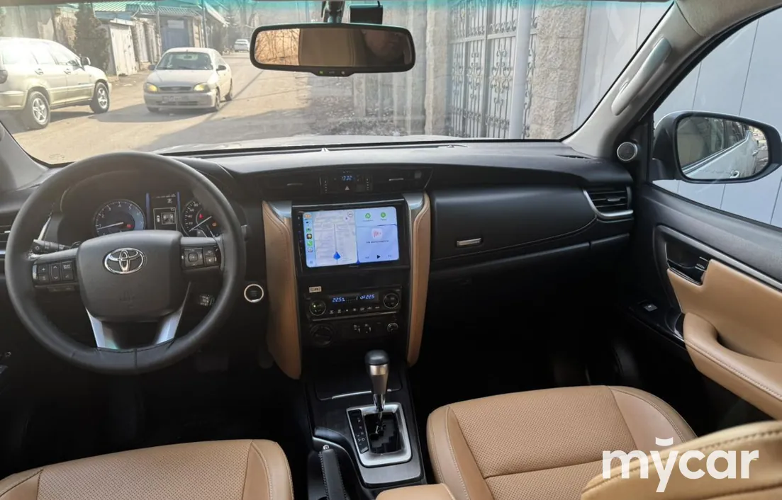 Toyota Fortuner 2022