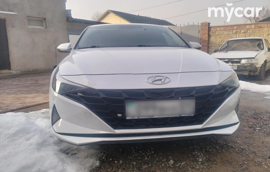 Hyundai Elantra 2021