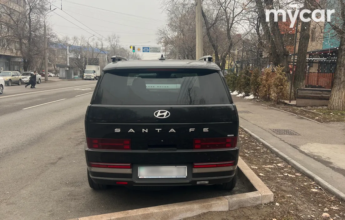Hyundai Santa Fe 2025