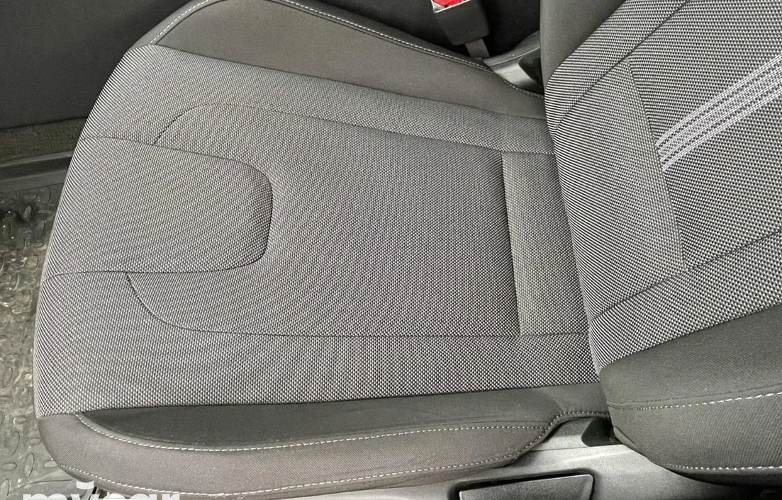 Hyundai Elantra 2024