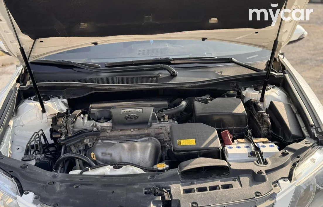 Toyota Camry 2014