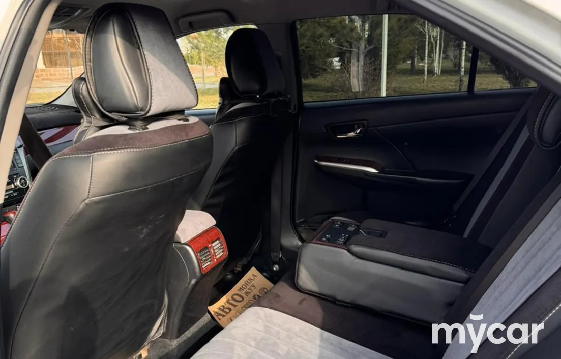 Toyota Camry 2014