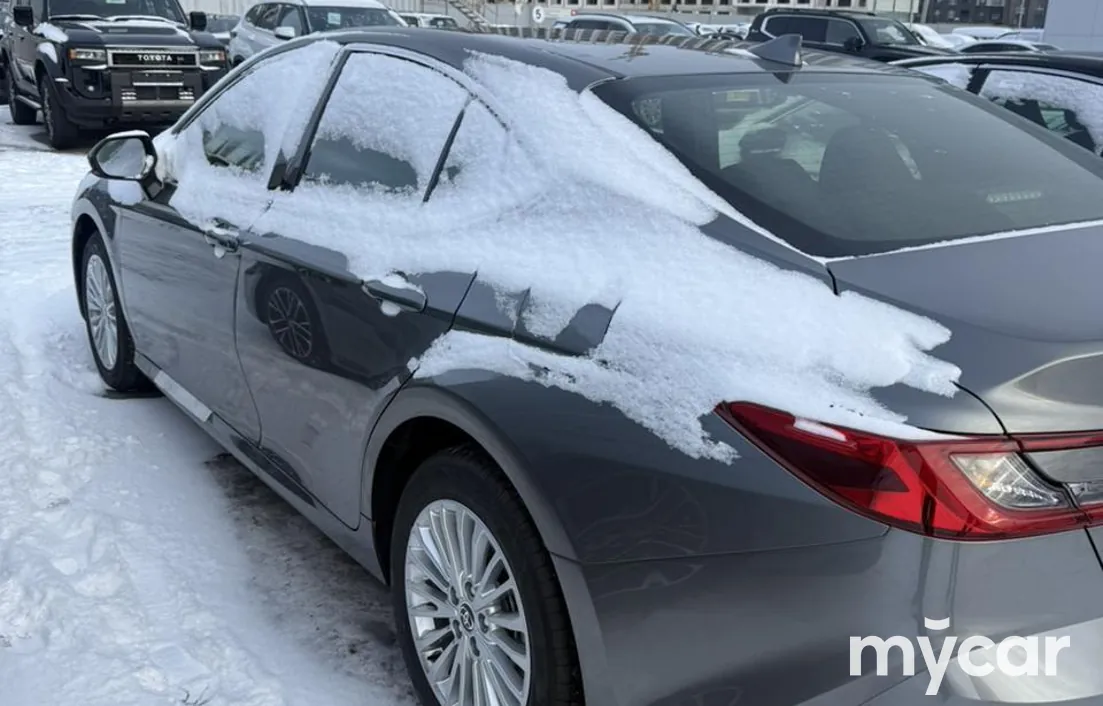Toyota Camry 2024