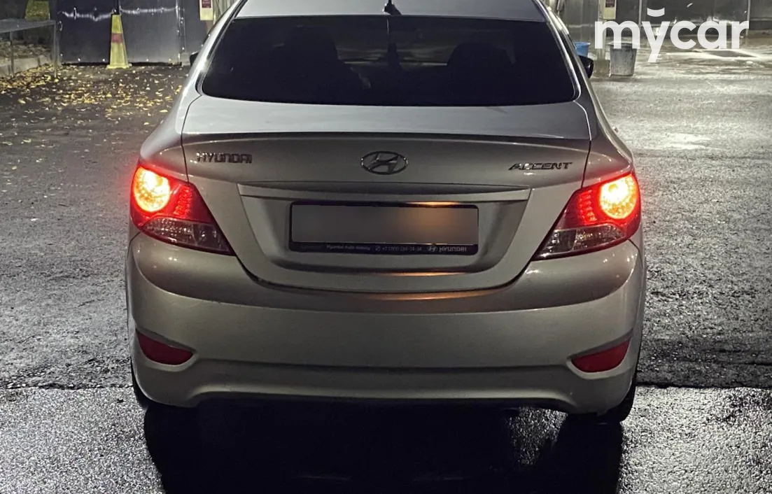 Hyundai Accent 2014