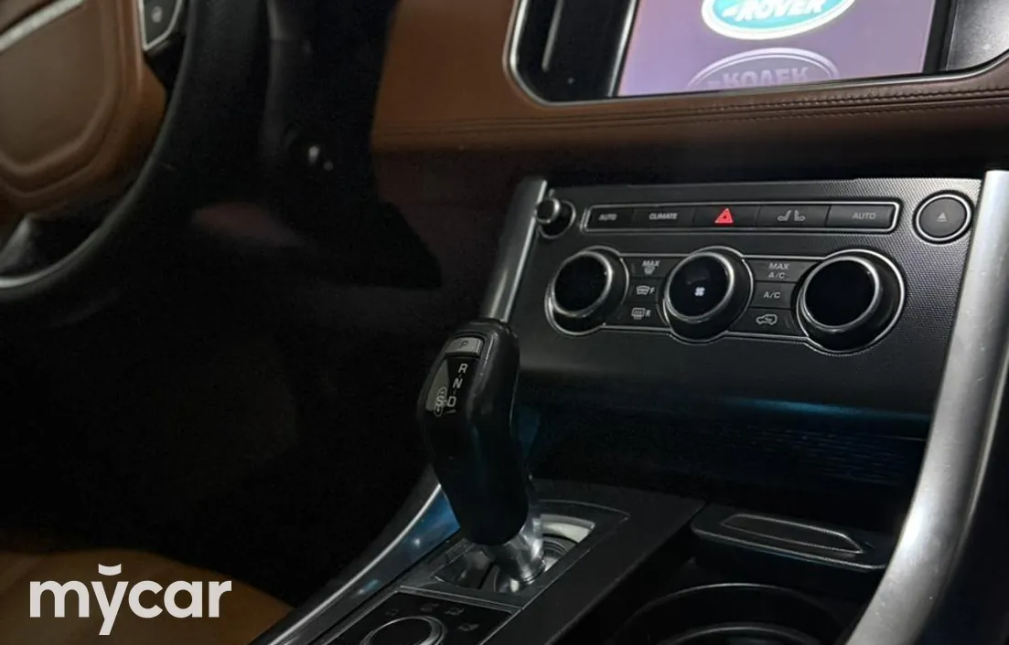 Land Rover Range Rover Sport 2013