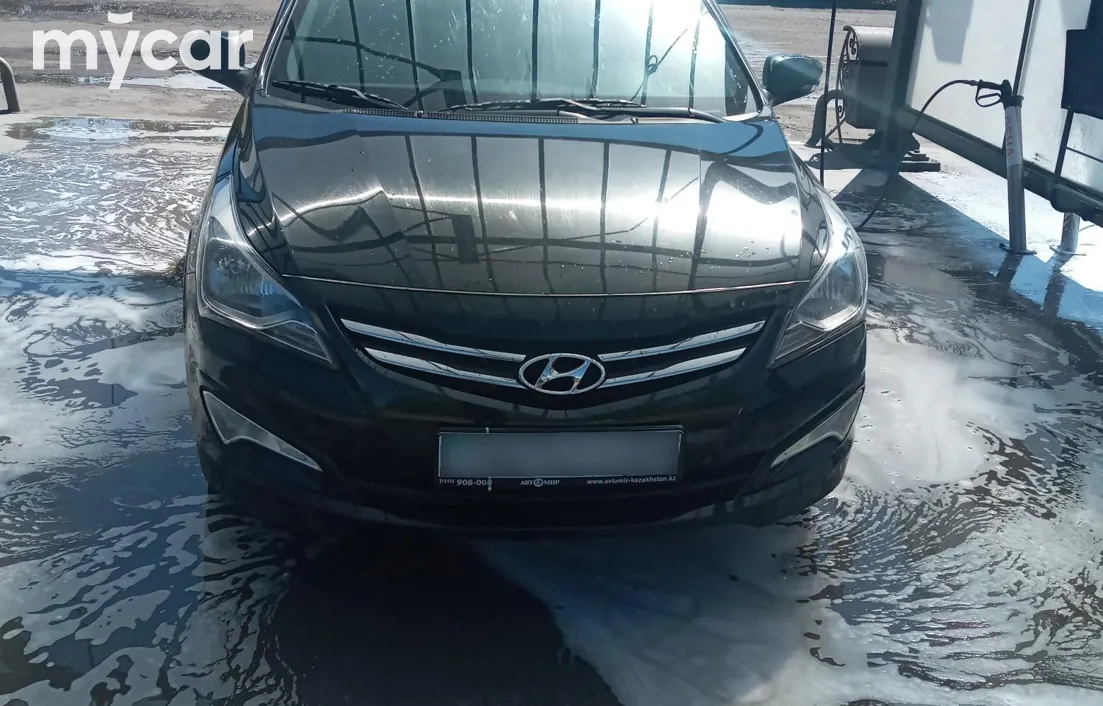 Hyundai Solaris 2015