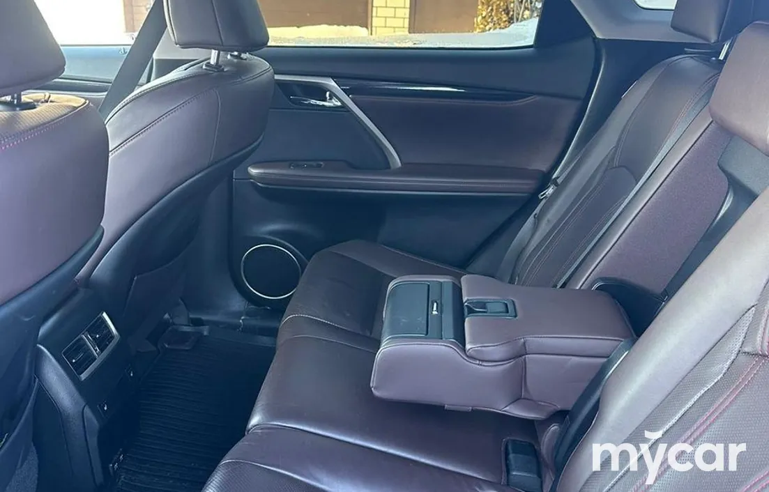 Lexus RX 2021