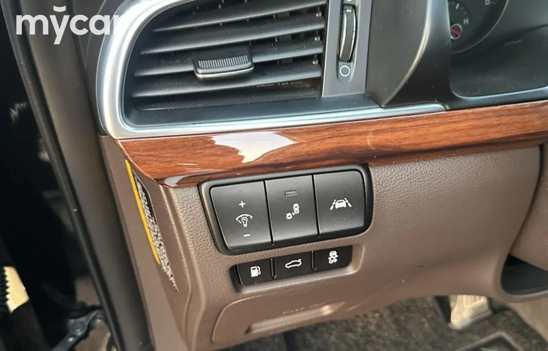 Kia K7 2016