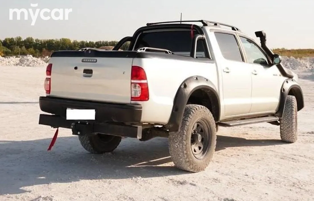 Toyota Hilux 2013