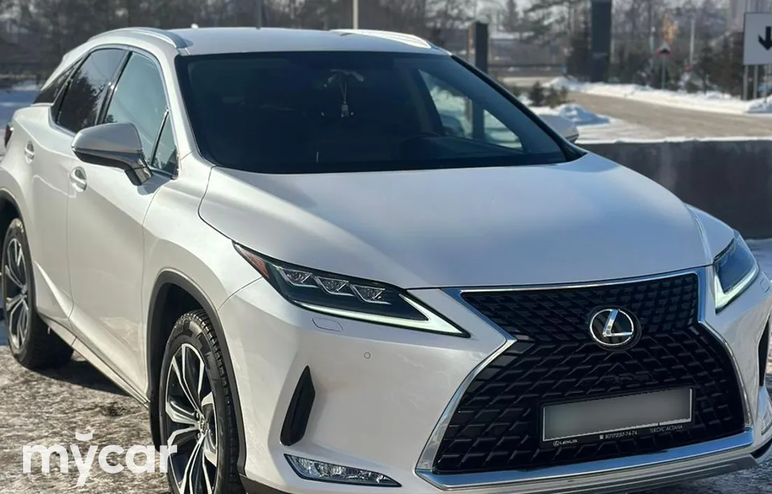 Lexus RX 2021