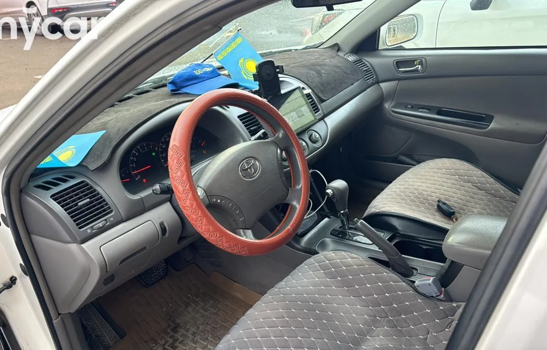 Toyota Camry 2005