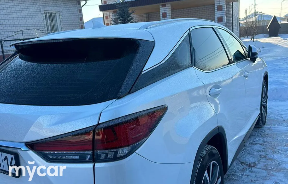 Lexus RX 2021