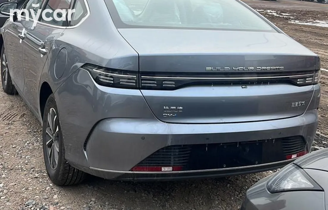 BYD Destroyer 05 2025