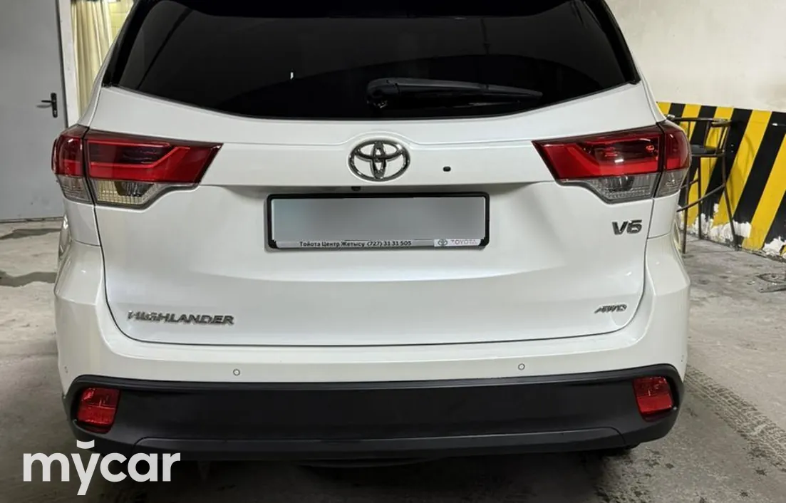 Toyota Highlander 2019