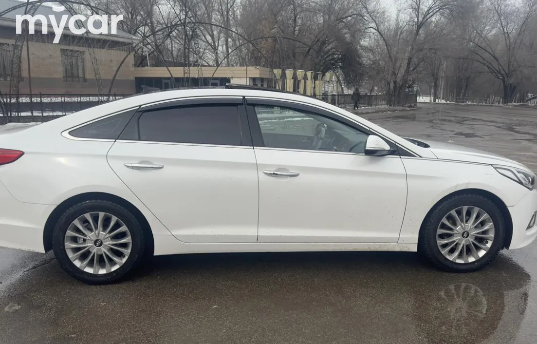 Hyundai Sonata 2016