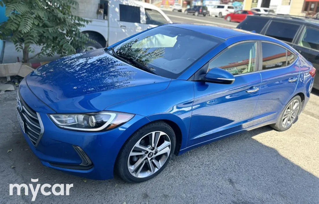 Hyundai Elantra 2016