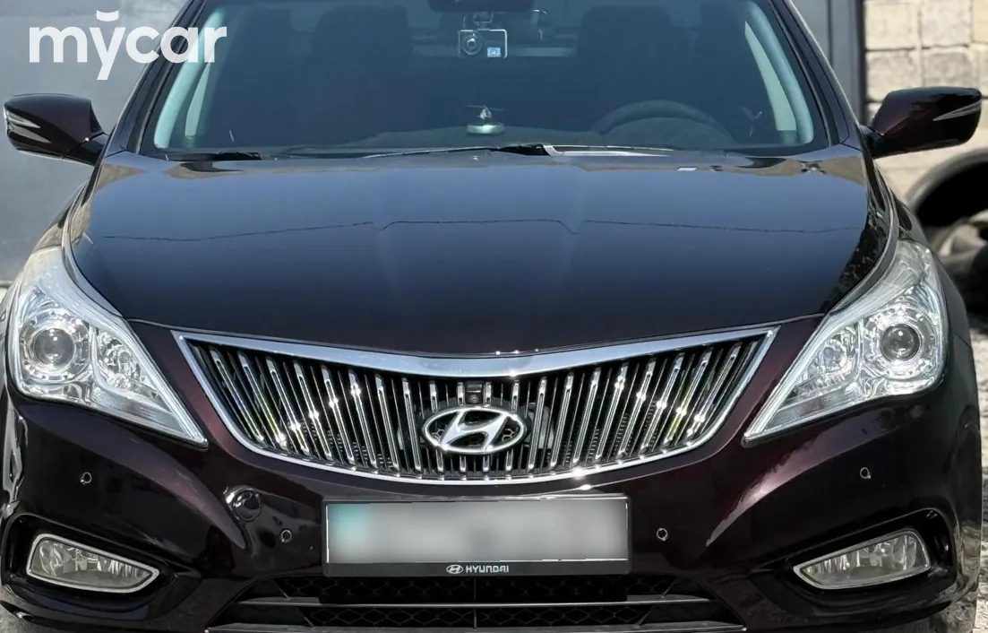 Hyundai Grandeur 2011