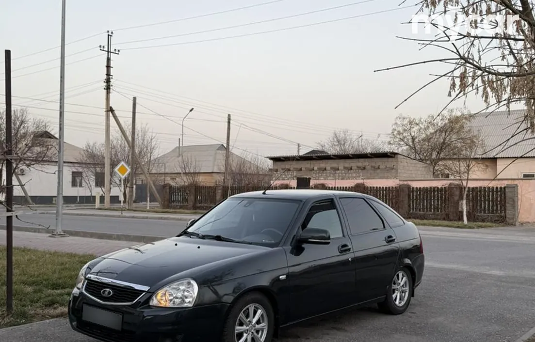 LADA Priora 2013