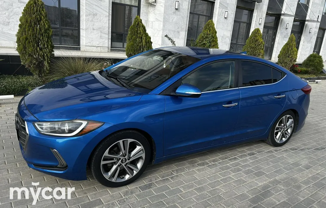 Hyundai Elantra 2016