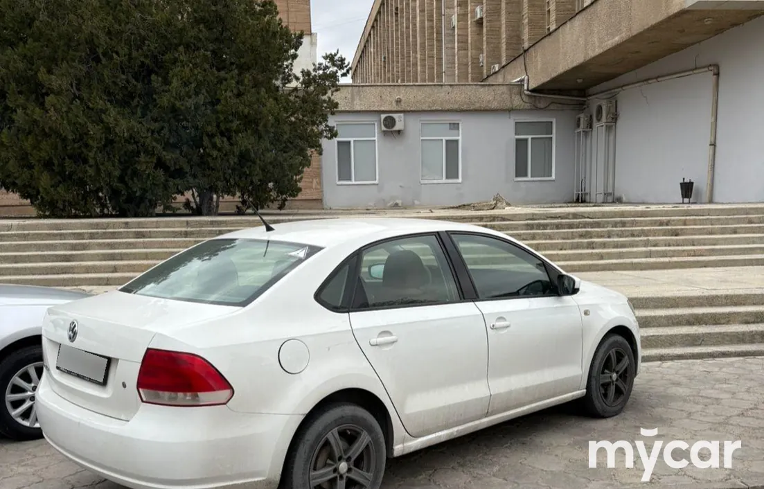Volkswagen Polo 2013
