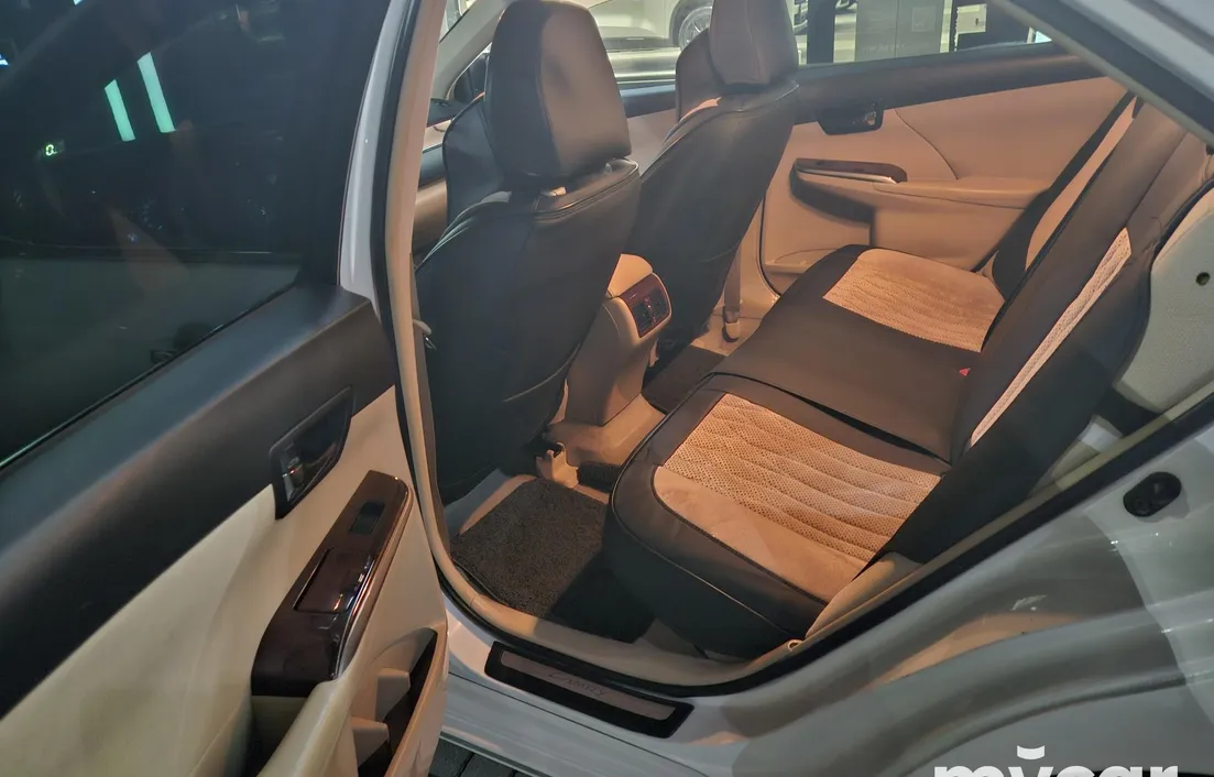 Toyota Camry 2014