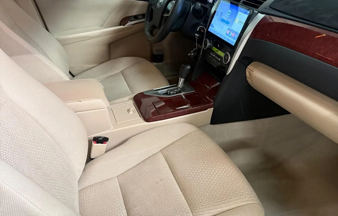 Toyota Camry 2014
