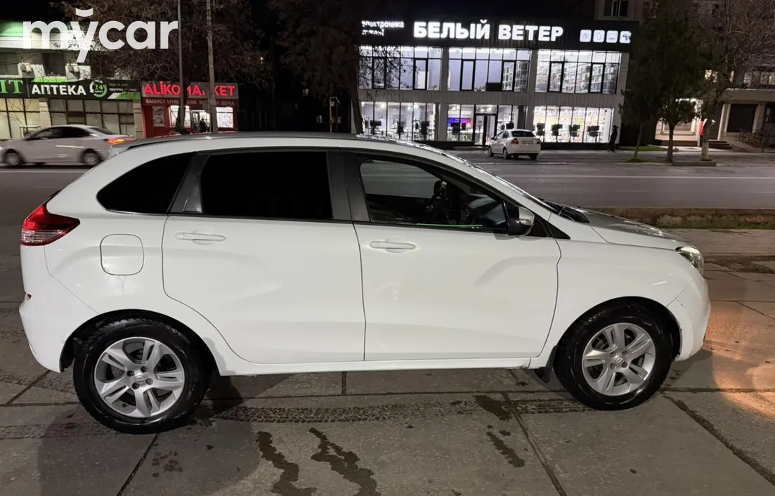 LADA XRAY 2019