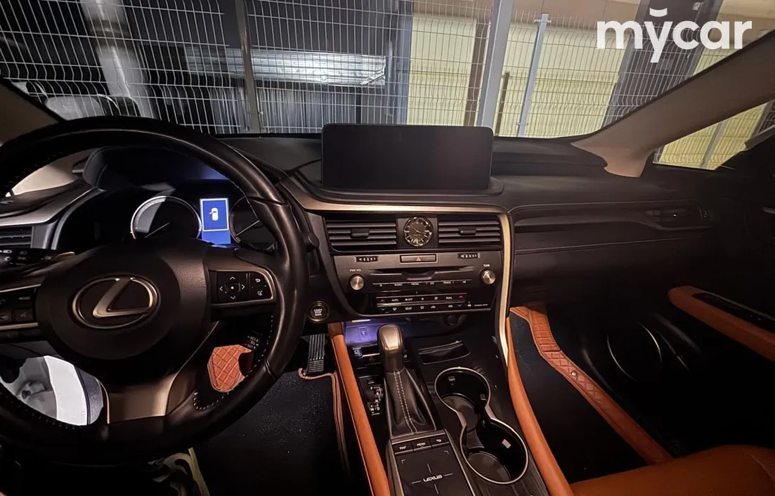 Lexus RX 2022